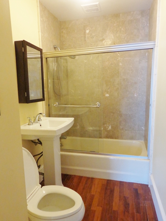 3 bed, 2 bath apartment for rent at 117 Lewis Rd Unit 2, Belmont — photo 15 of 18