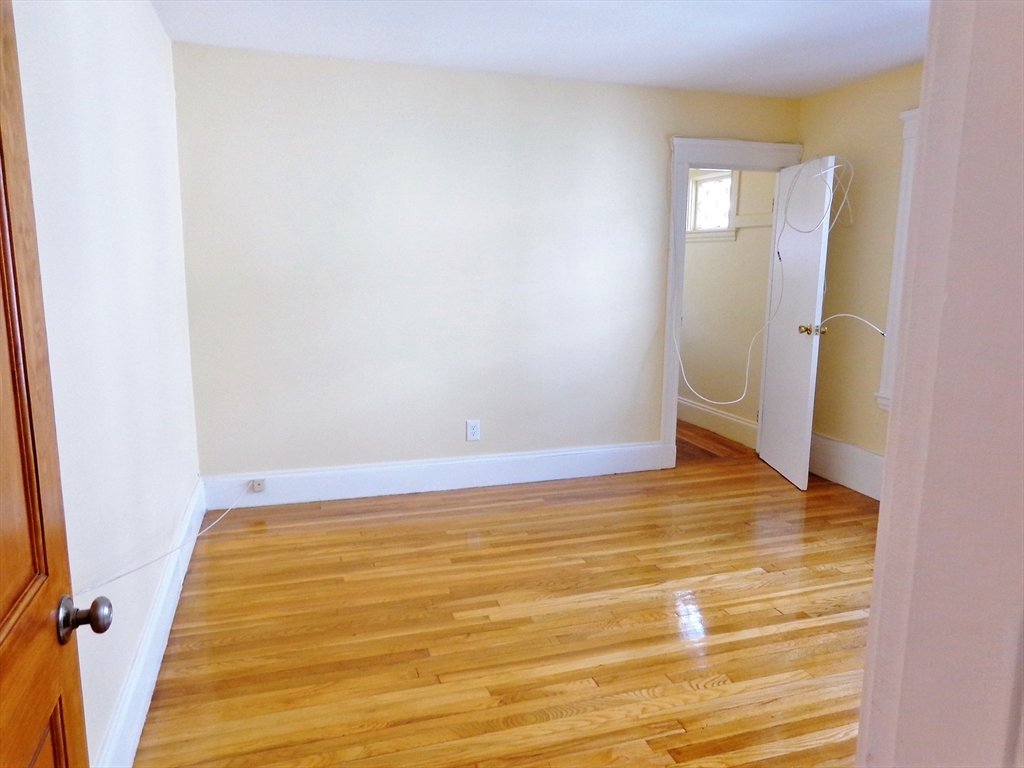 3 bed, 2 bath apartment for rent at 117 Lewis Rd Unit 2, Belmont — photo 17 of 18
