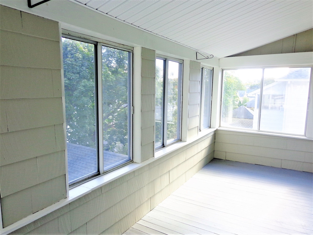 3 bed, 2 bath apartment for rent at 117 Lewis Rd Unit 2, Belmont — photo 7 of 18