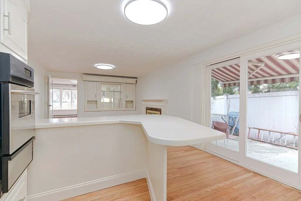 3 bed, 1 bath apartment for rent at 117 Lexington St Unit 1, Belmont — photo 7 of 27