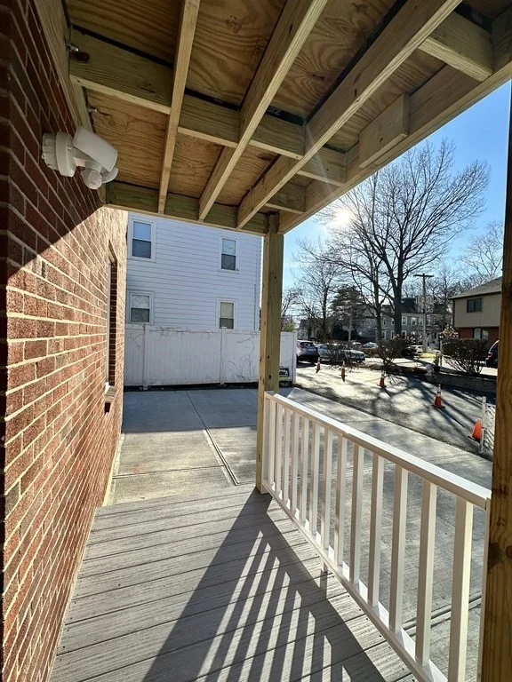 3 bed, 1 bath apartment for rent at 117 Lexington St Unit 1, Belmont — photo 20 of 27