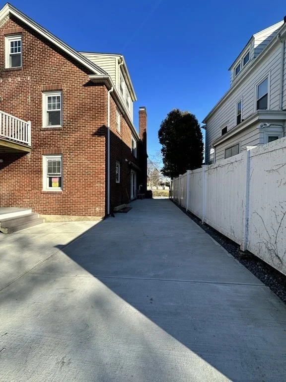 3 bed, 1 bath apartment for rent at 117 Lexington St Unit 2, Waverley — photo 30 of 36