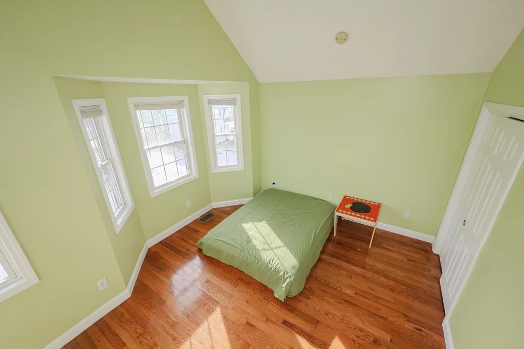 3 bed, 2 bath apartment for rent at 117 Manchester St Unit B, Lowell — photo 6 of 15