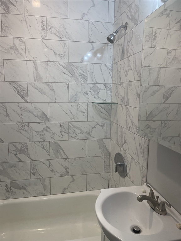 2 bed, 1 bath apartment for rent at 117 Maple St Unit 1, Gardner — photo 7 of 17