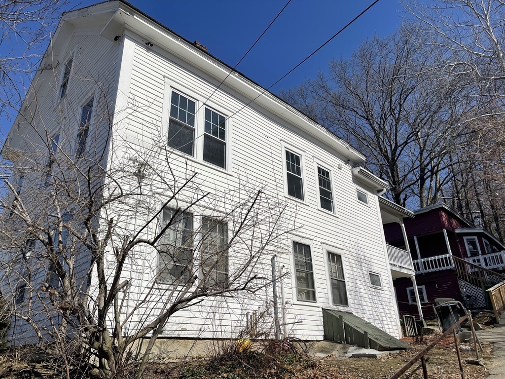 2 bed, 1 bath apartment for rent at 117 Marshall St Unit 1, Fitchburg — photo 2 of 9