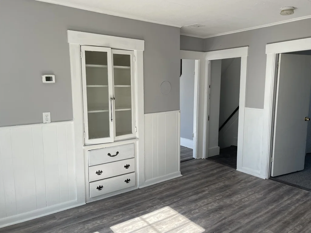 3 bed, 1 bath apartment for rent at 117 Marshall St Unit 2, Fitchburg — photo 7 of 15