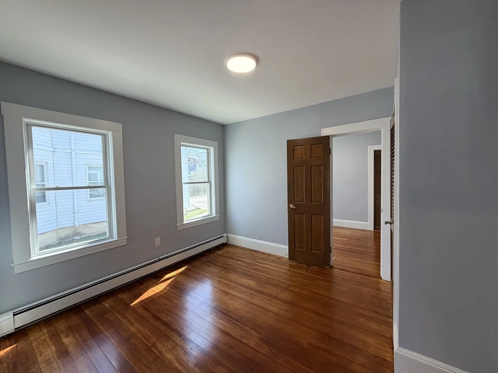 2 bed, 1 bath apartment for rent at 117 Merrymount Unit 1, Quincy — photo 8 of 12