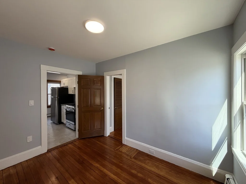 2 bed, 1 bath apartment for rent at 117 Merrymount Unit 1, Quincy — photo 5 of 12