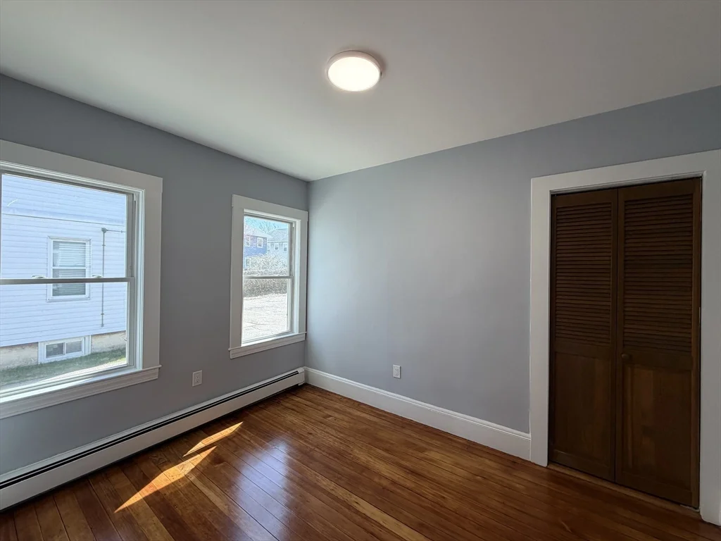 2 bed, 1 bath apartment for rent at 117 Merrymount Unit 1, Quincy — photo 6 of 12