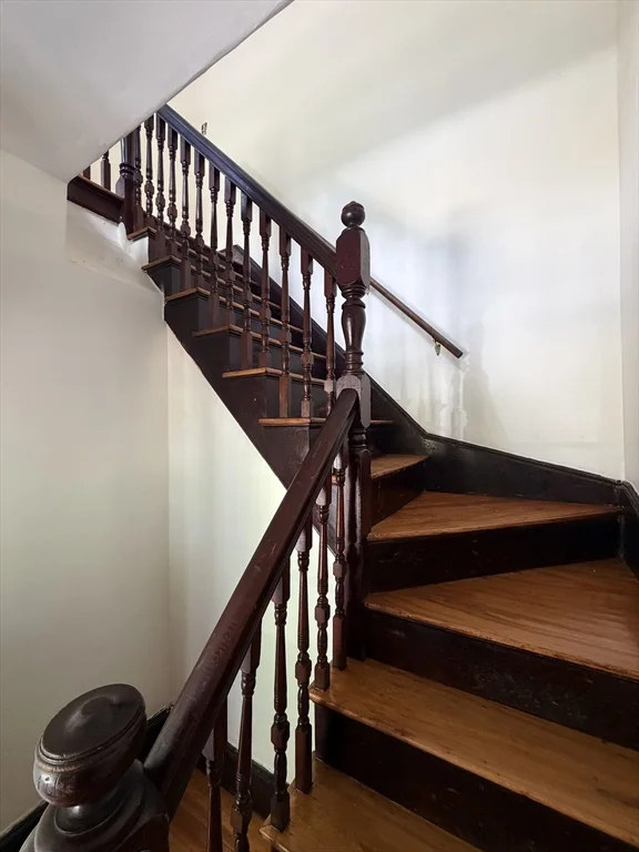 2 bed, 1 bath apartment for rent at 117 Merrymount Unit A, Quincy — photo 2 of 11