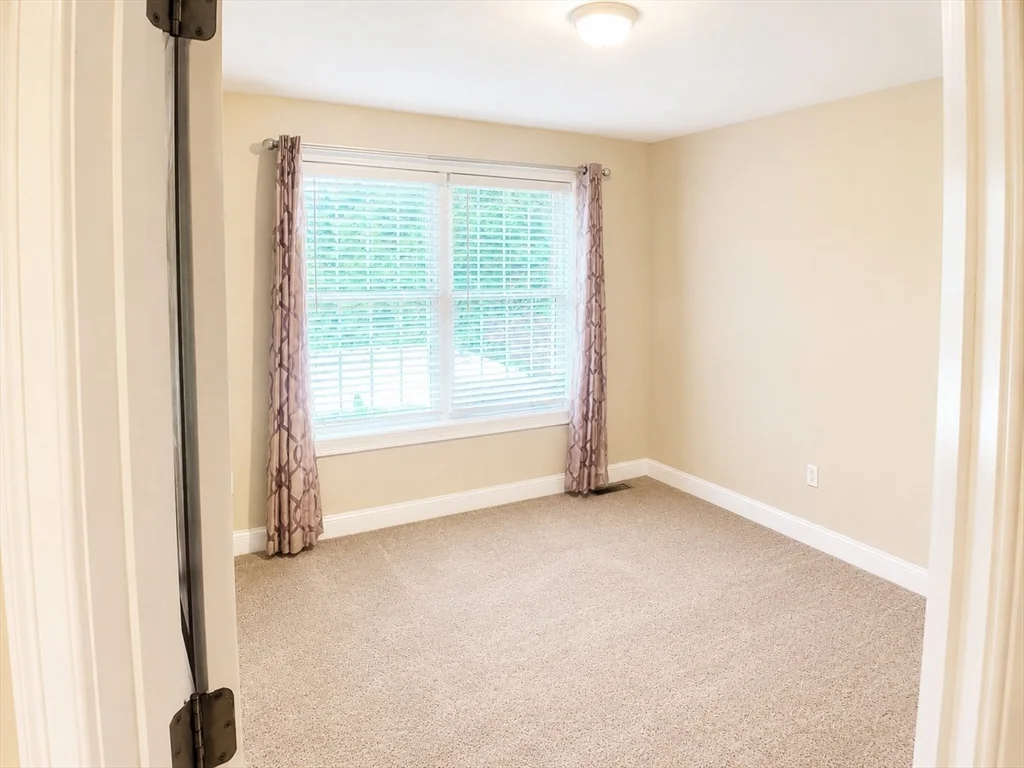 4 bed, 2 bath apartment for rent at 117 Morris St, Revere — photo 20 of 29