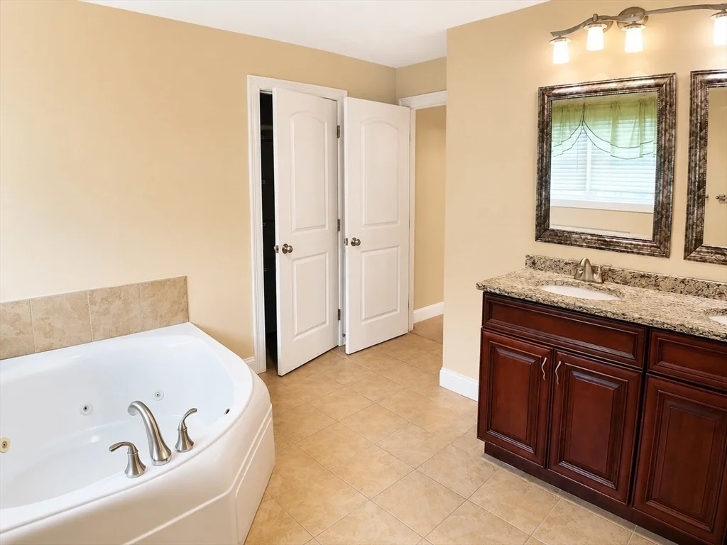 4 bed, 2 bath apartment for rent at 117 Morris St, Revere — photo 16 of 29