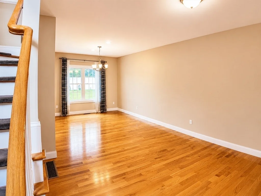 4 bed, 2 bath apartment for rent at 117 Morris St, Revere — photo 6 of 29