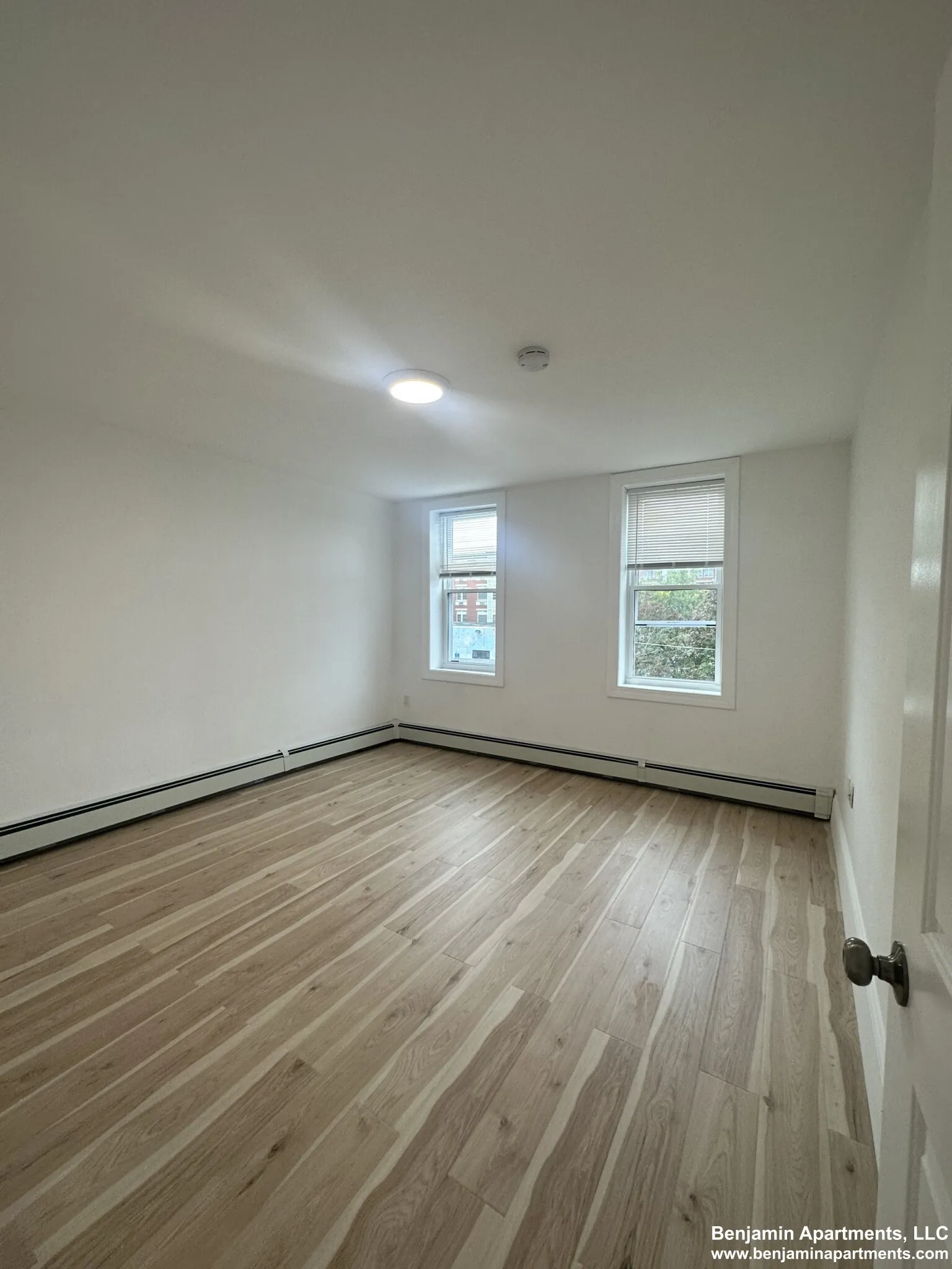 2 bed, 1 bath apartment for rent at 117 Orleans St Unit 3O, East Boston — photo 4 of 9
