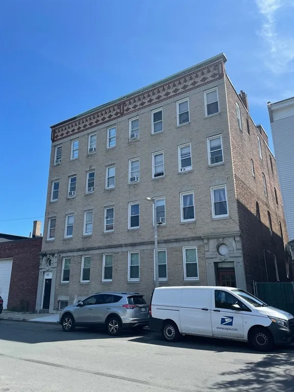 2 bed, 1 bath apartment for rent at 117 Orleans St Unit 4, East Boston — photo 8 of 8