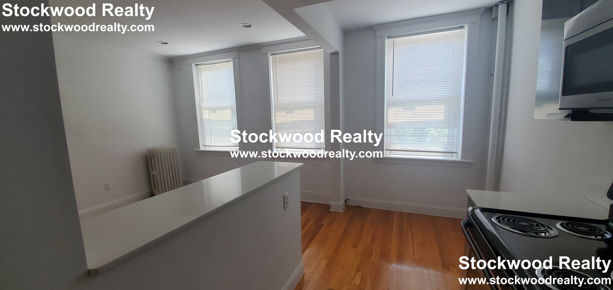 Studio bed, 1 bath apartment for rent at 117 Park Dr Unit 28, Fenway — photo 4 of 14