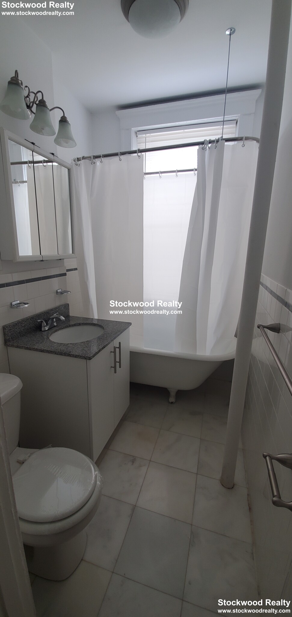 Studio bed, 1 bath apartment for rent at 117 Park Dr Unit 28, Fenway — photo 8 of 14