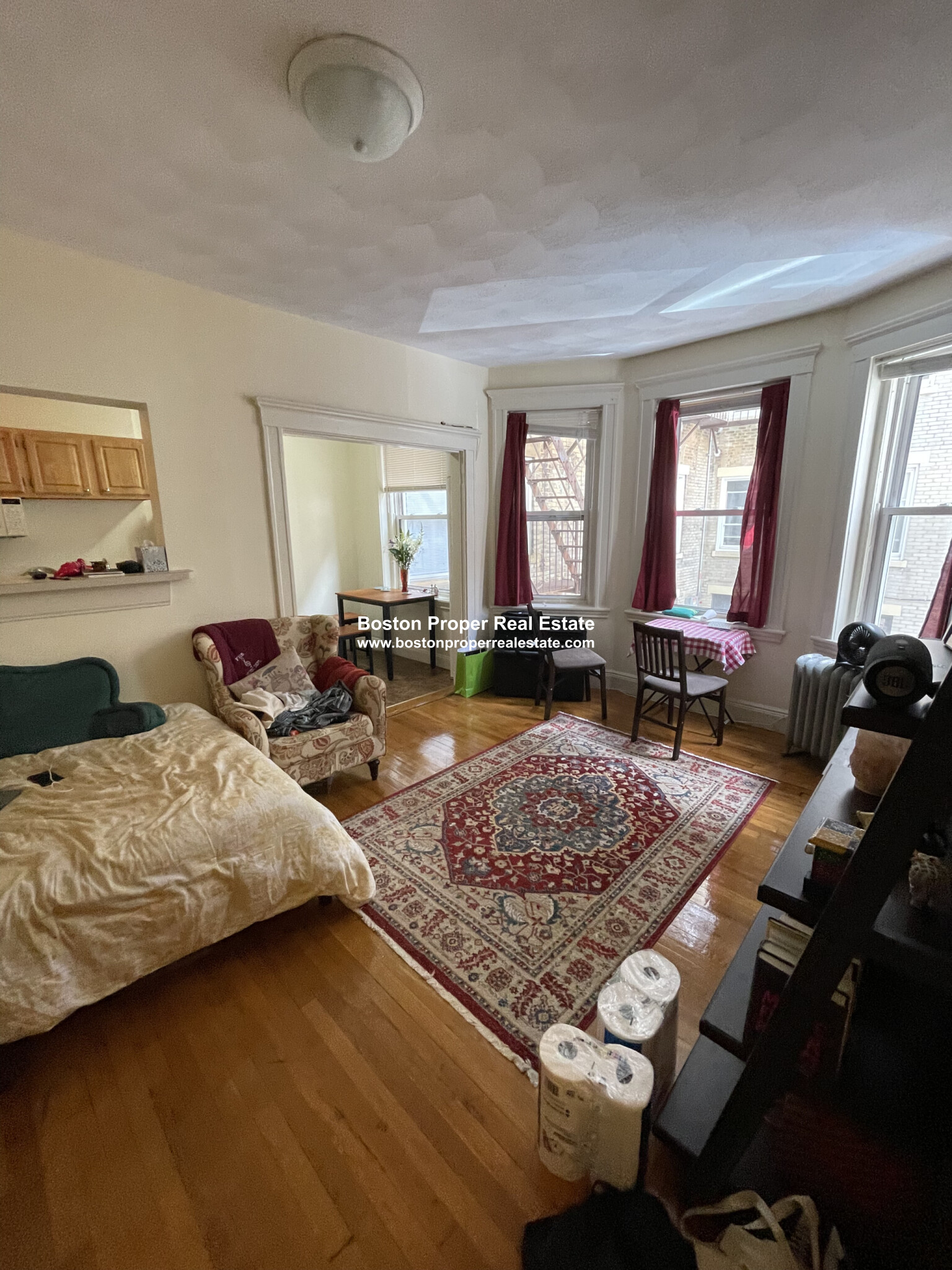 Studio bed, 1 bath apartment for rent at 117 Park Dr Unit 3, Fenway