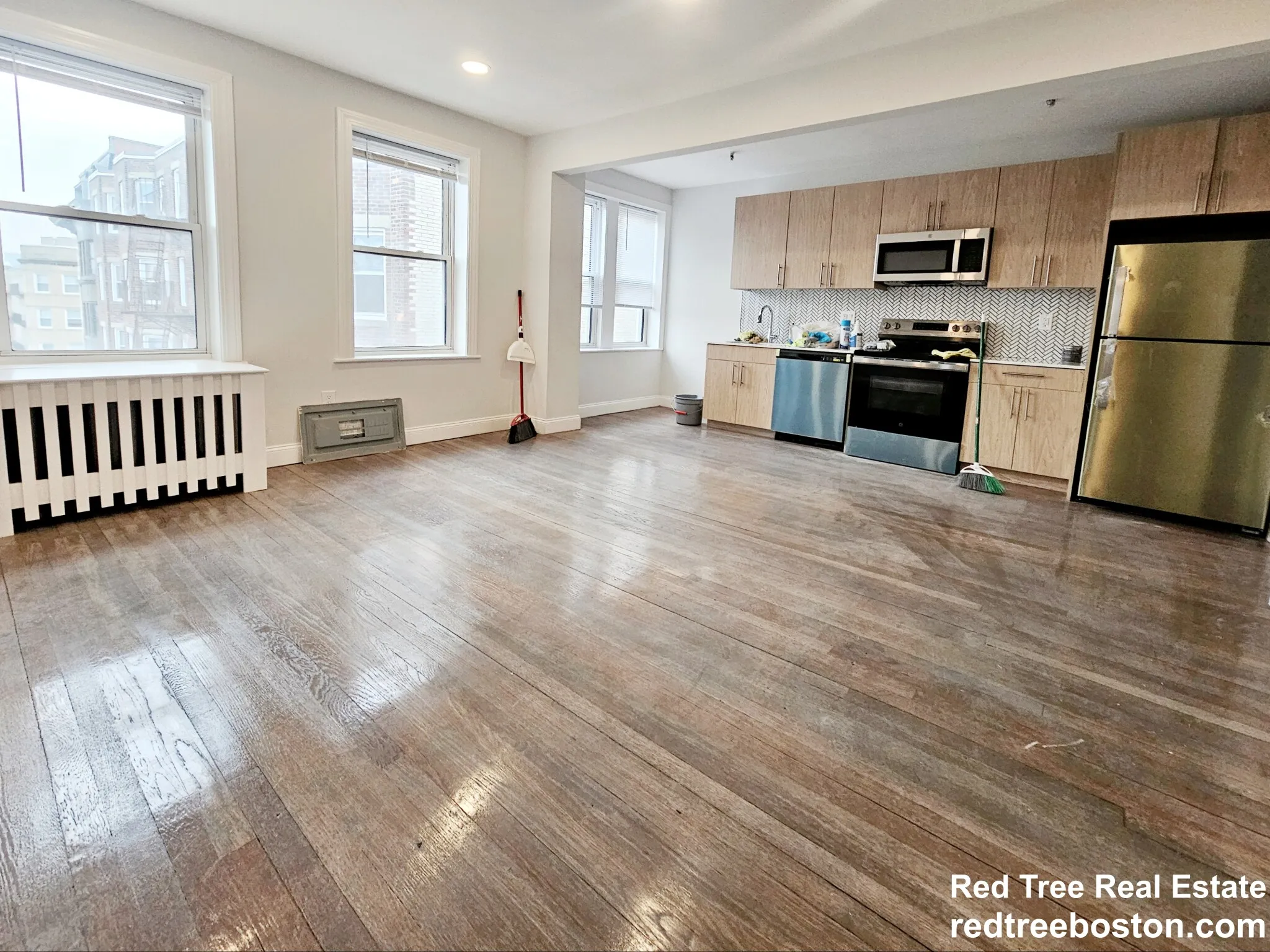 1 bed, 1 bath apartment for rent at 117 Park Dr Unit 33, Fenway