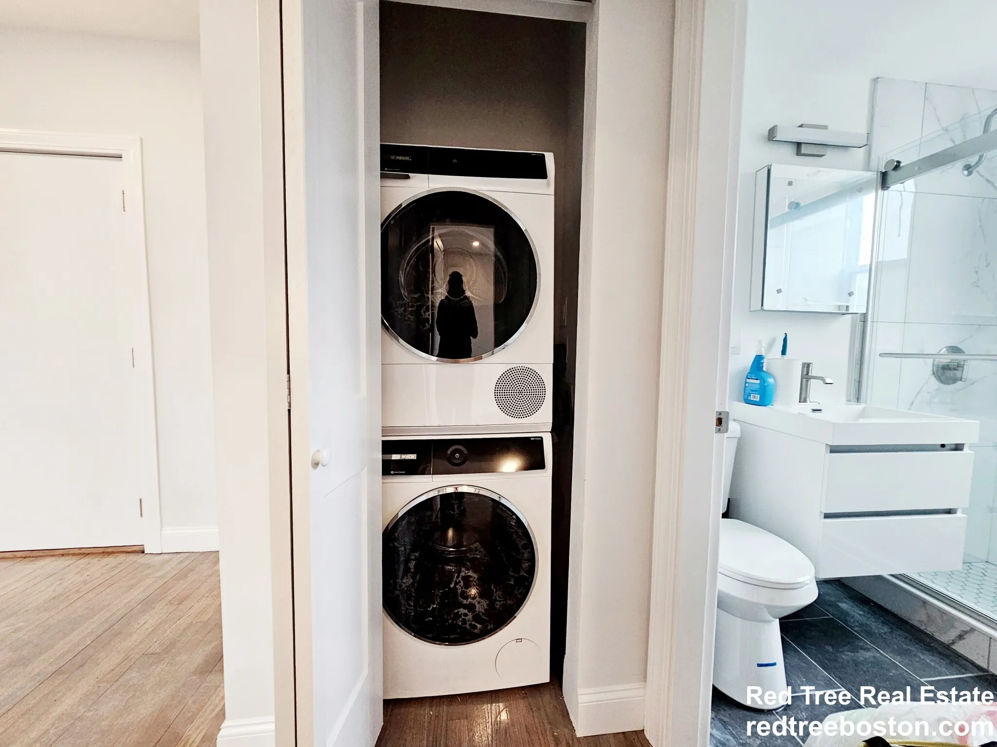 1 bed, 1 bath apartment for rent at 117 Park Dr Unit 33, Fenway — photo 9 of 17