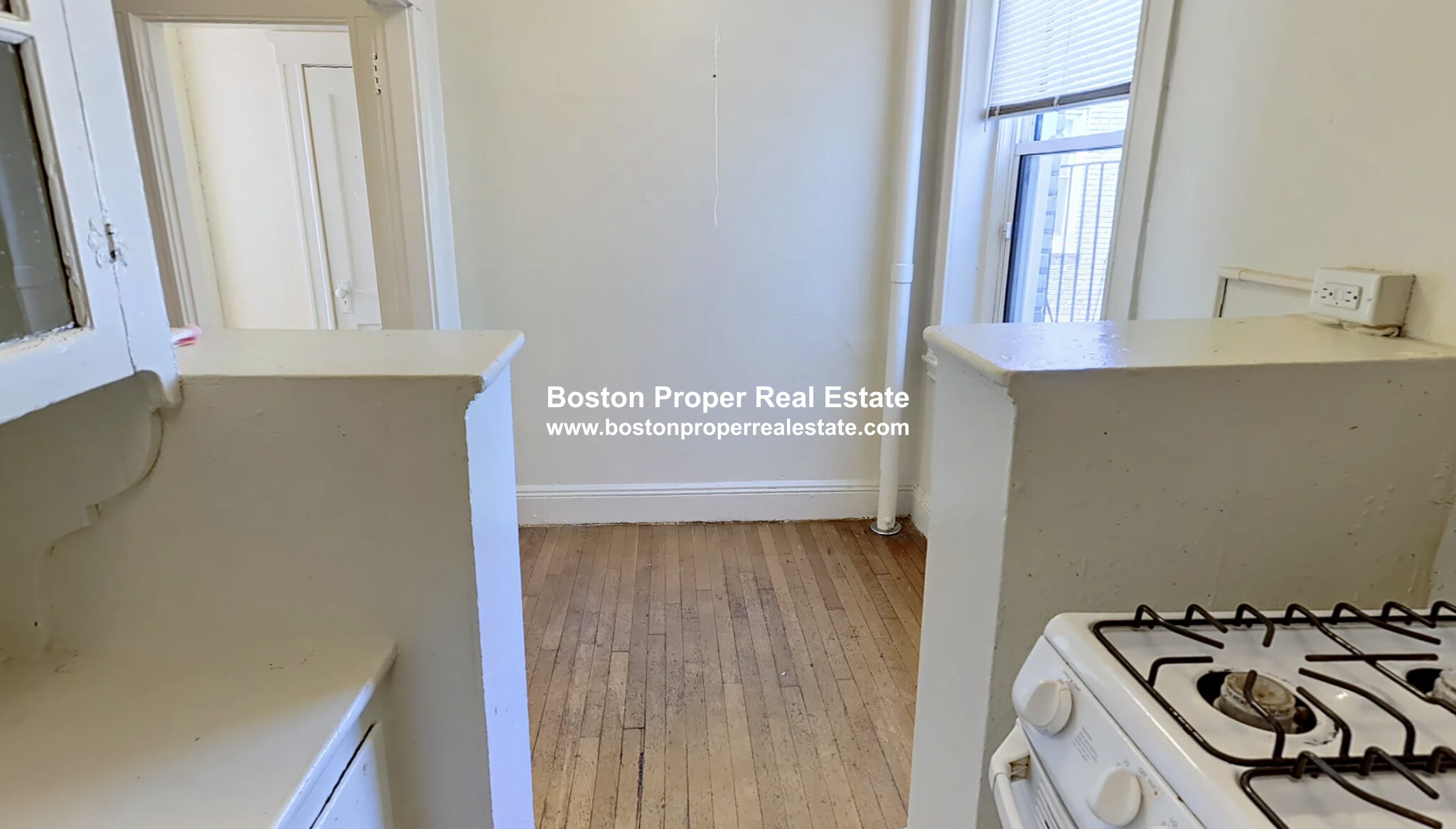 1 bed, 1 bath apartment for rent at 117 Park Dr Unit 38, Fenway — photo 3 of 9