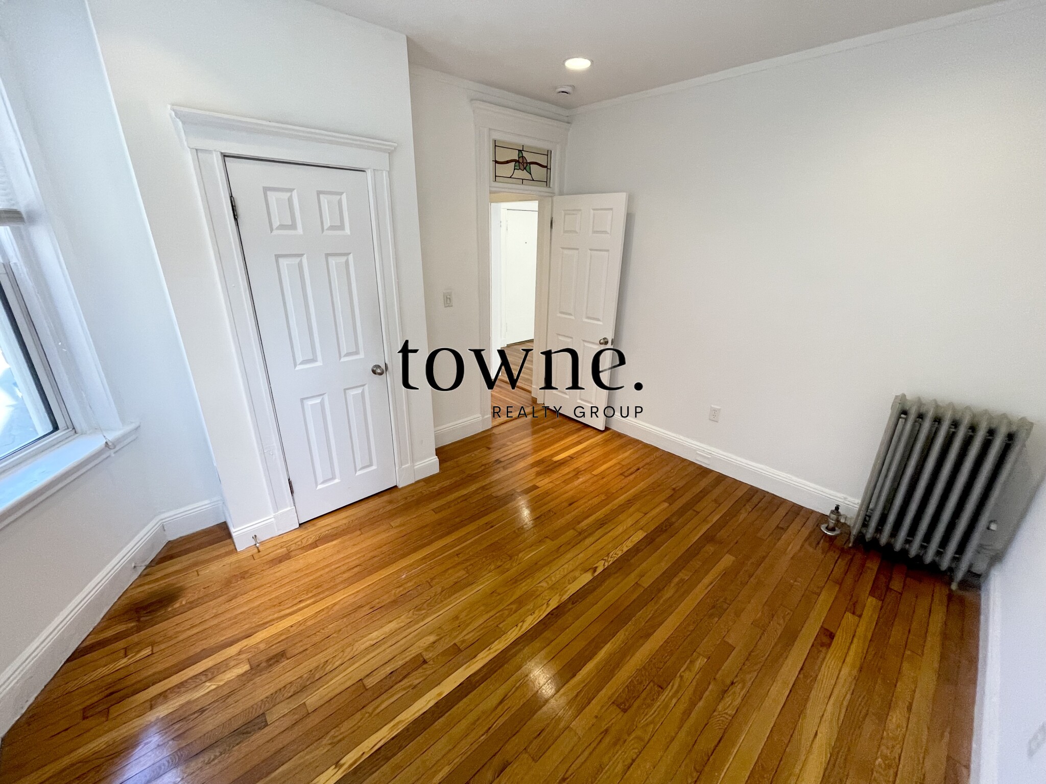 1 bed, 1 bath apartment for rent at 117 Park Dr Unit 5, Fenway — photo 9 of 10