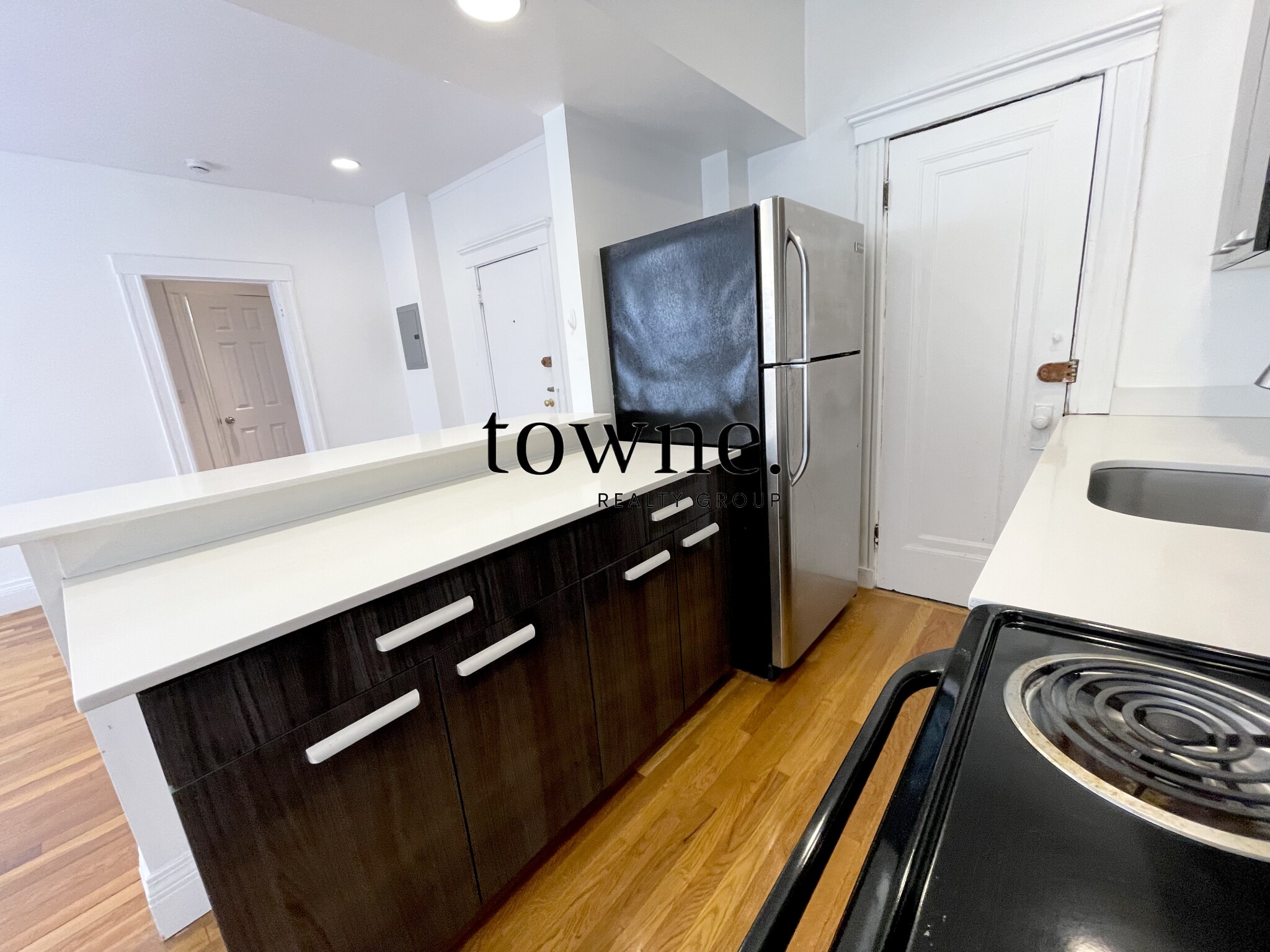 1 bed, 1 bath apartment for rent at 117 Park Dr Unit 5, Fenway — photo 5 of 10