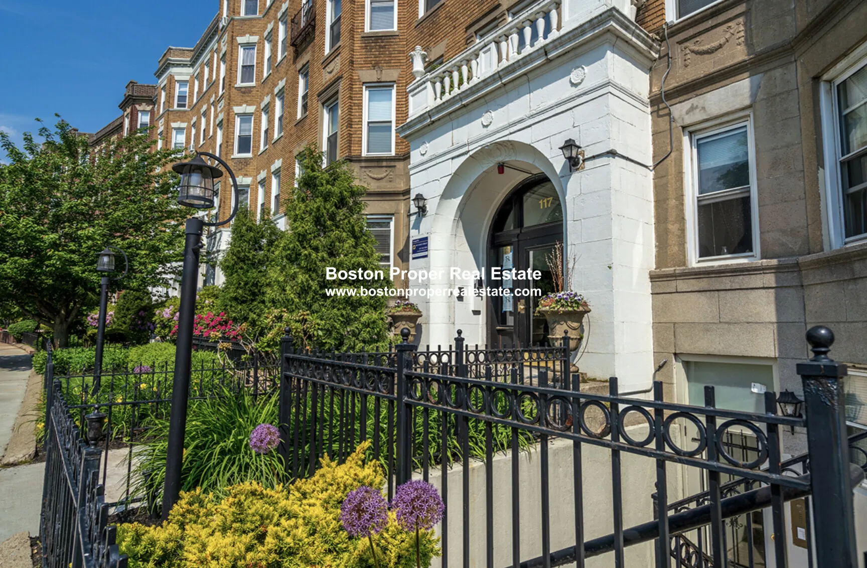 1 bed, 1 bath apartment for rent at 117 Park Dr Unit 6, Fenway — photo 11 of 14