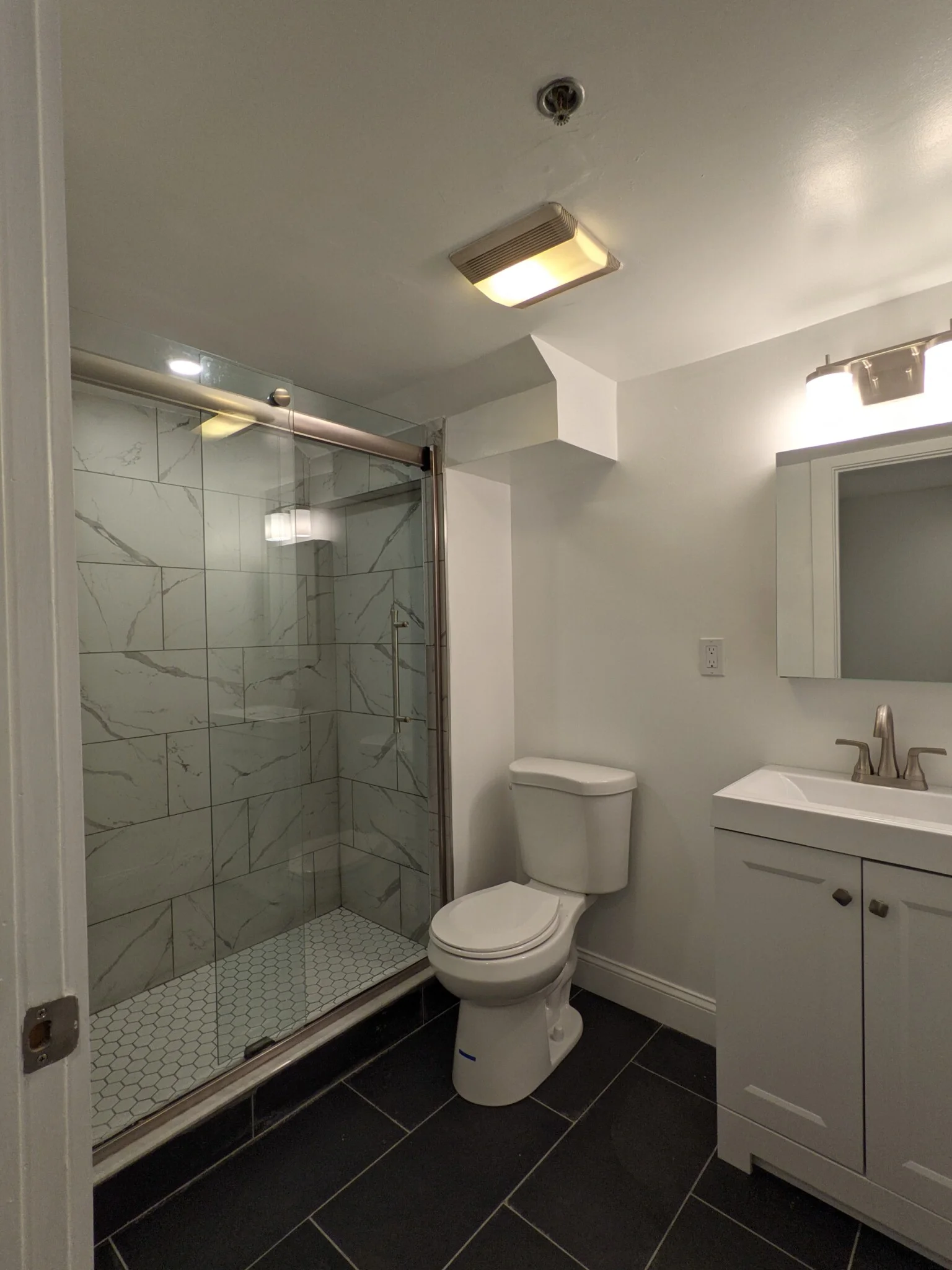 1 bed, 1 bath apartment for rent at 117 Park Dr Unit BM, Fenway — photo 6 of 13