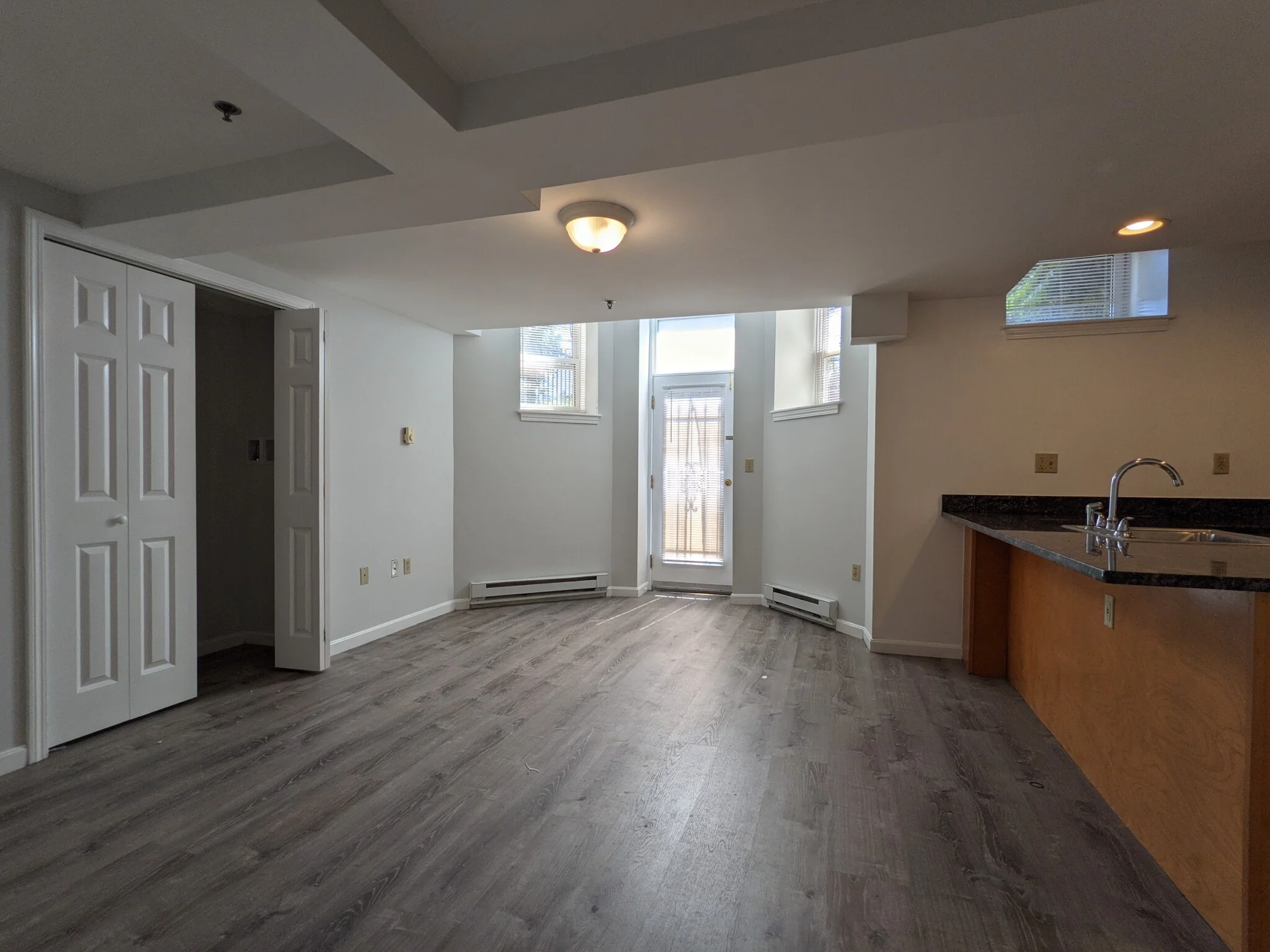 1 bed, 1 bath apartment for rent at 117 Park Dr Unit BM, Fenway — photo 4 of 13