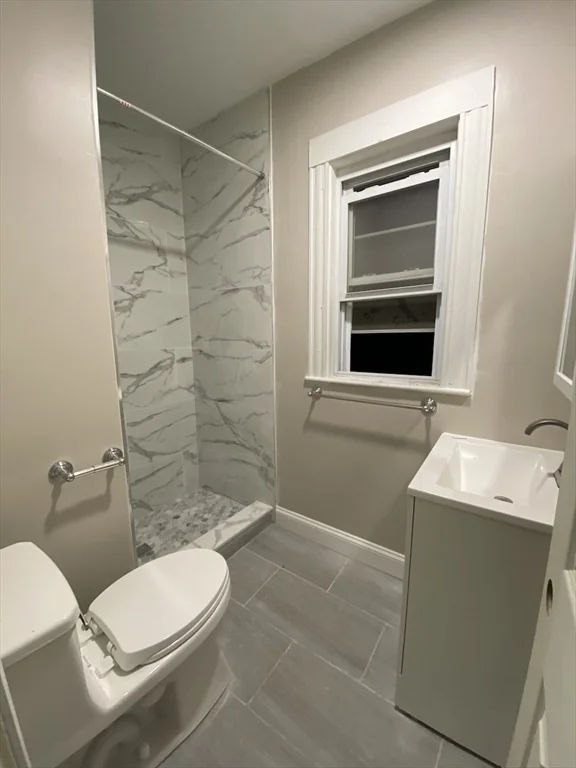 4 bed, 2 bath apartment for rent at 117 Pearson Rd Unit 2, Somerville — photo 4 of 9