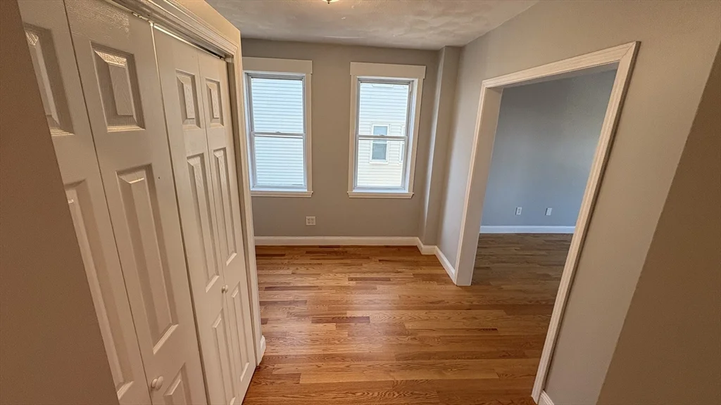 3 bed, 1 bath apartment for rent at 117 Revere St Unit 1, Winthrop — photo 3 of 15