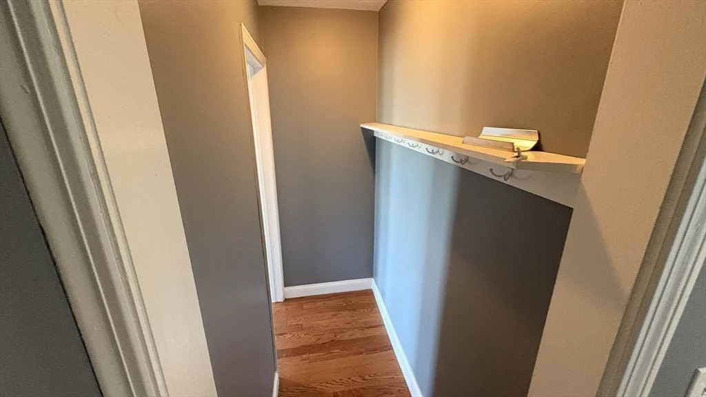 3 bed, 1 bath apartment for rent at 117 Revere Unit 3, Winthrop — photo 9 of 17