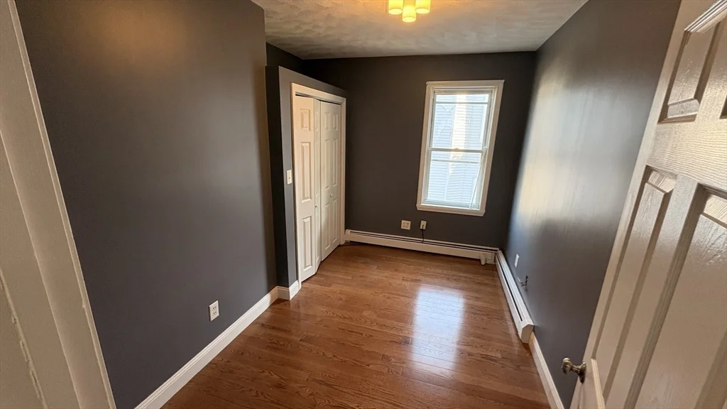 3 bed, 1 bath apartment for rent at 117 Revere Unit 3, Winthrop — photo 12 of 17