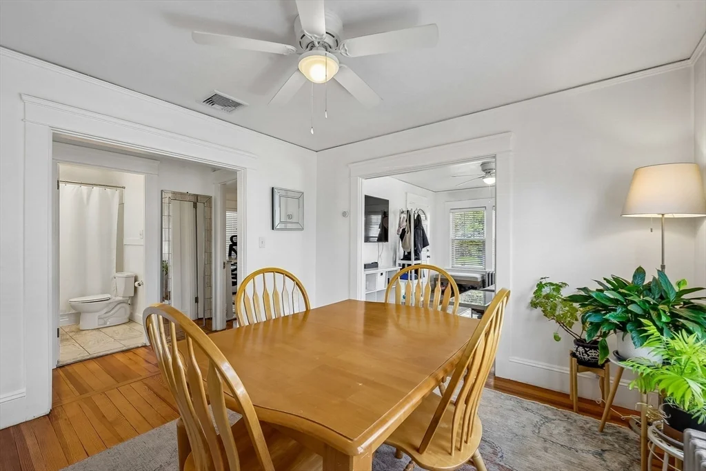 2 bed, 1 bath apartment for rent at 117 S Atlantic Ave, Warwick — photo 7 of 23
