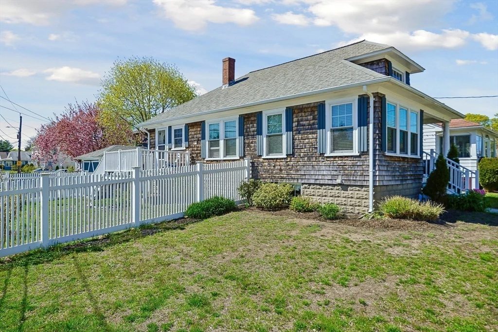 2 bed, 1 bath apartment for rent at 117 S Atlantic Ave, Warwick — photo 19 of 23
