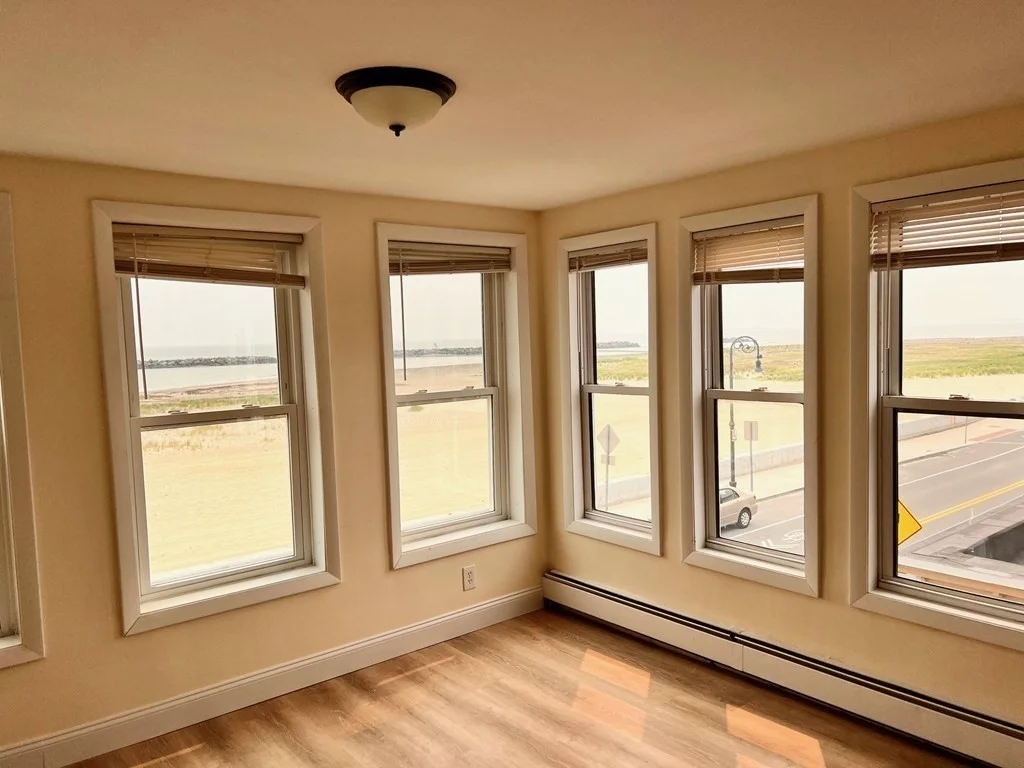 2 bed, 1 bath apartment for rent at 117 Shore Dr Unit 3, Winthrop — photo 6 of 13