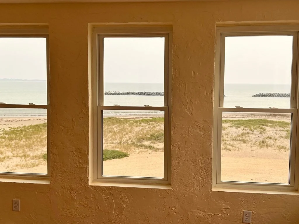2 bed, 1 bath apartment for rent at 117 Shore Dr Unit 5, Winthrop — photo 8 of 17