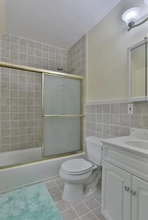 2 bed, 2 bath apartment for rent at 117 Standish Ave Unit 2, Quincy — photo 3 of 8