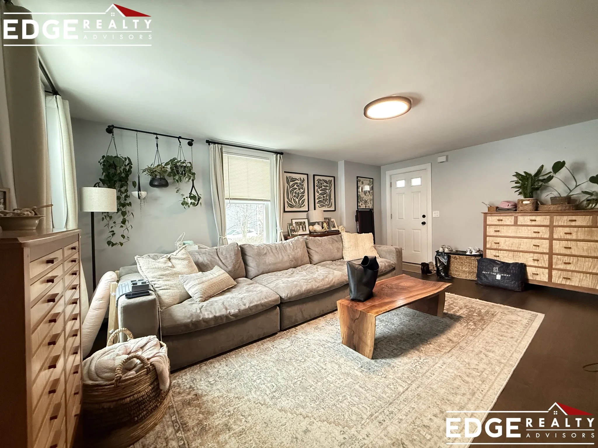 2 bed, 2 bath apartment for rent at 117 Summer St Unit 1, Watertown — photo 3 of 10