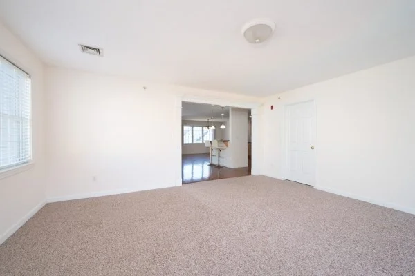 2 bed, 2 bath apartment for rent at 117 Tamarack Ln Unit 117, Abington — photo 15 of 26