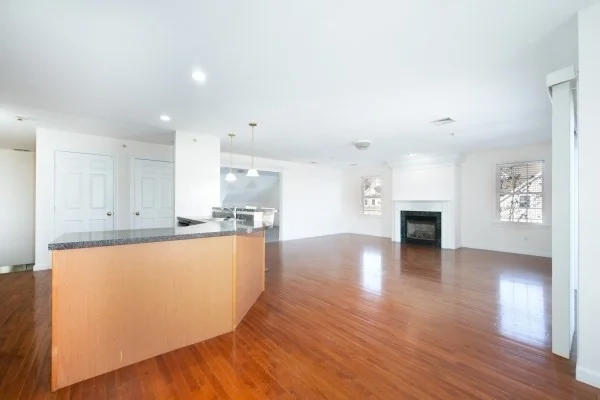 2 bed, 2 bath apartment for rent at 117 Tamarack Ln Unit 117, Abington — photo 7 of 26