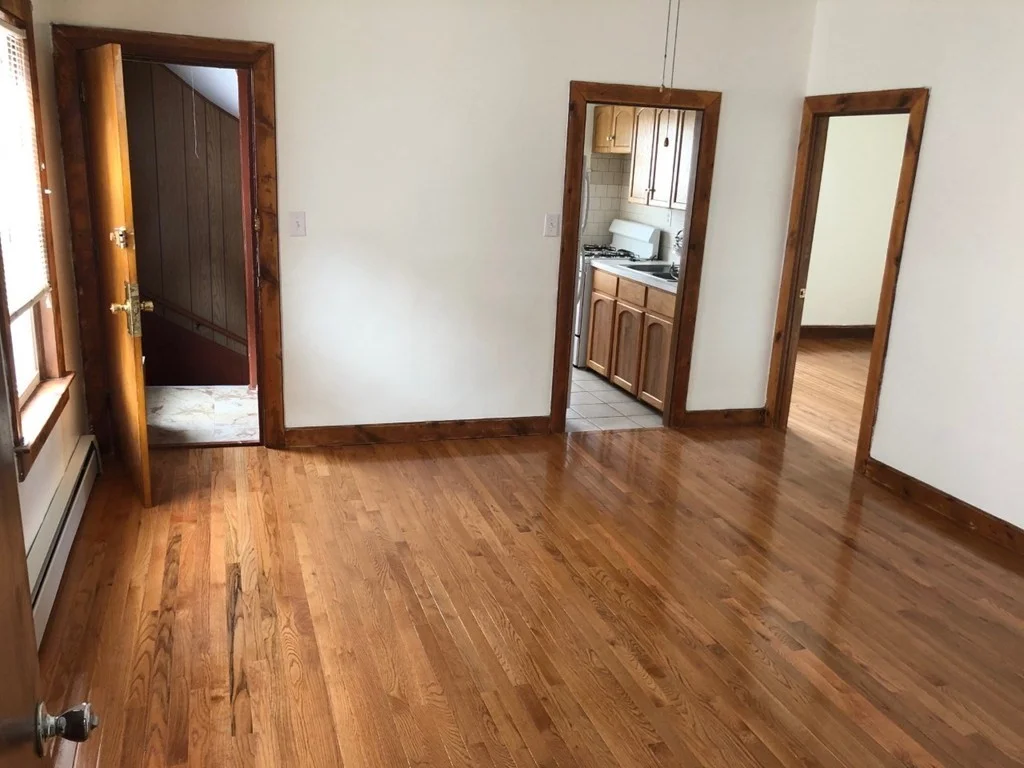 3 bed, 1 bath apartment for rent at 117 Thomas St Unit 2, Fall River — photo 6 of 12