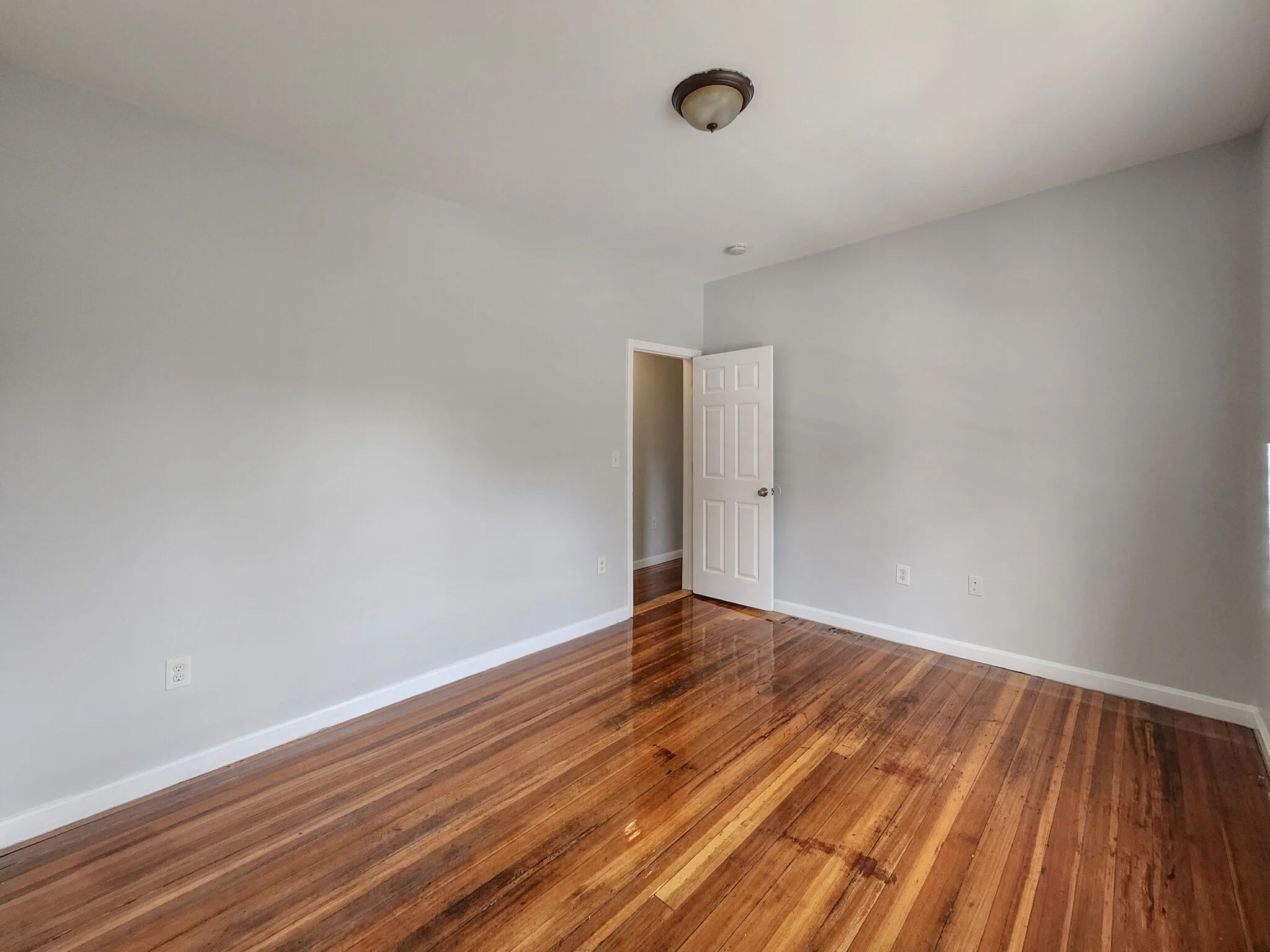 3 bed, 1 bath apartment for rent at 117 Townsend St Unit 1, Dorchester — photo 5 of 11