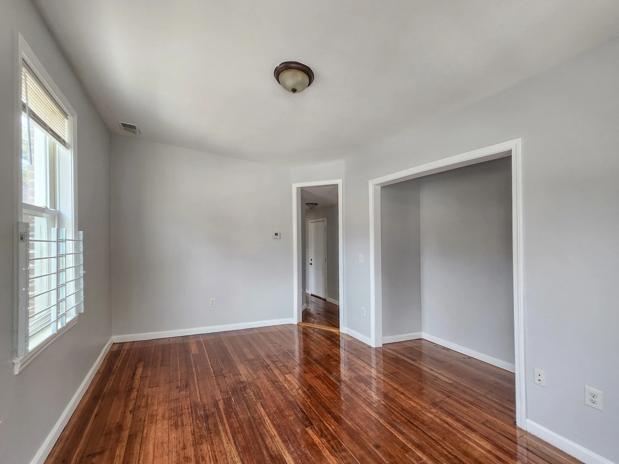 3 bed, 1 bath apartment for rent at 117 Townsend St Unit 1, Dorchester — photo 10 of 11