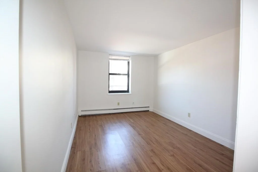 1 bed, 1 bath apartment for rent at 117 West Concord St Unit 4, South End — photo 14 of 16