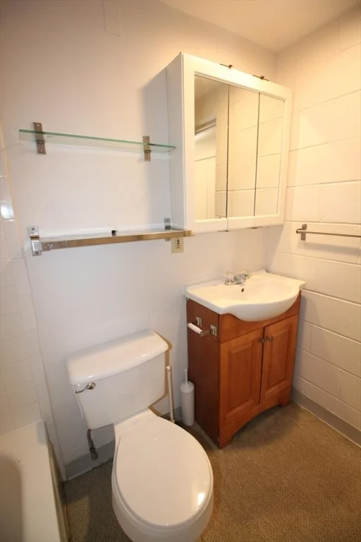 1 bed, 1 bath apartment for rent at 117 West Concord St Unit 4, South End — photo 12 of 16