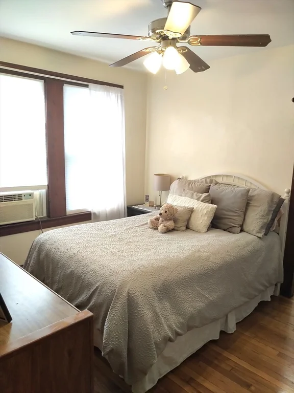 2 bed, 1 bath apartment for rent at 117 Willow St Unit 1, West Roxbury — photo 7 of 20