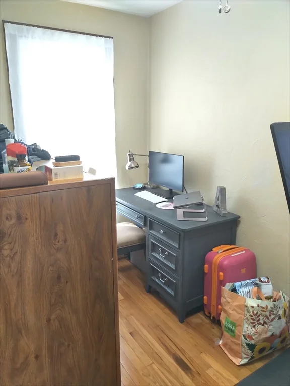 2 bed, 1 bath apartment for rent at 117 Willow St Unit 1, West Roxbury — photo 10 of 20