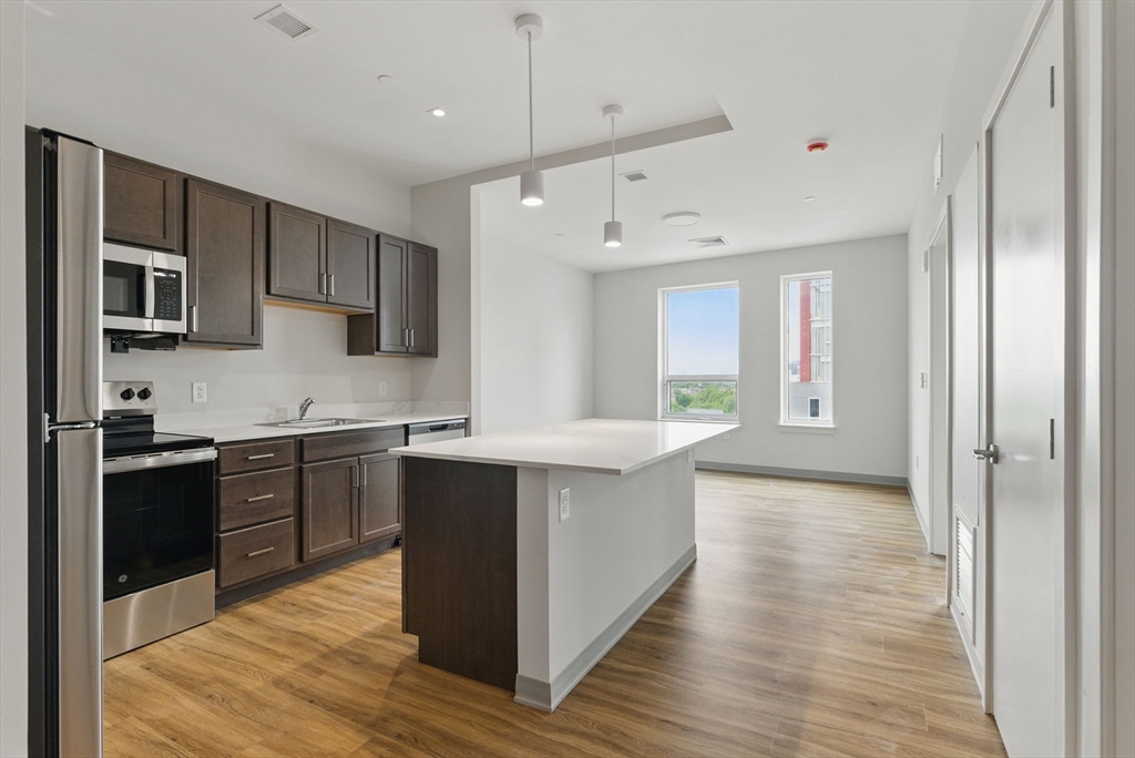 1 bed, 1 bath apartment for rent at 1170 Tremont St Unit 0610, South End — photo 8 of 17